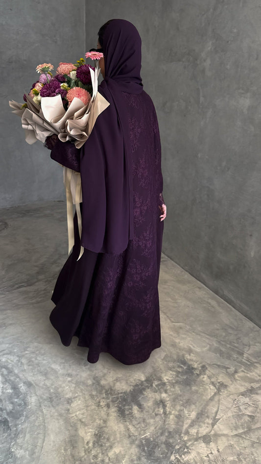 Nessa lace abaya