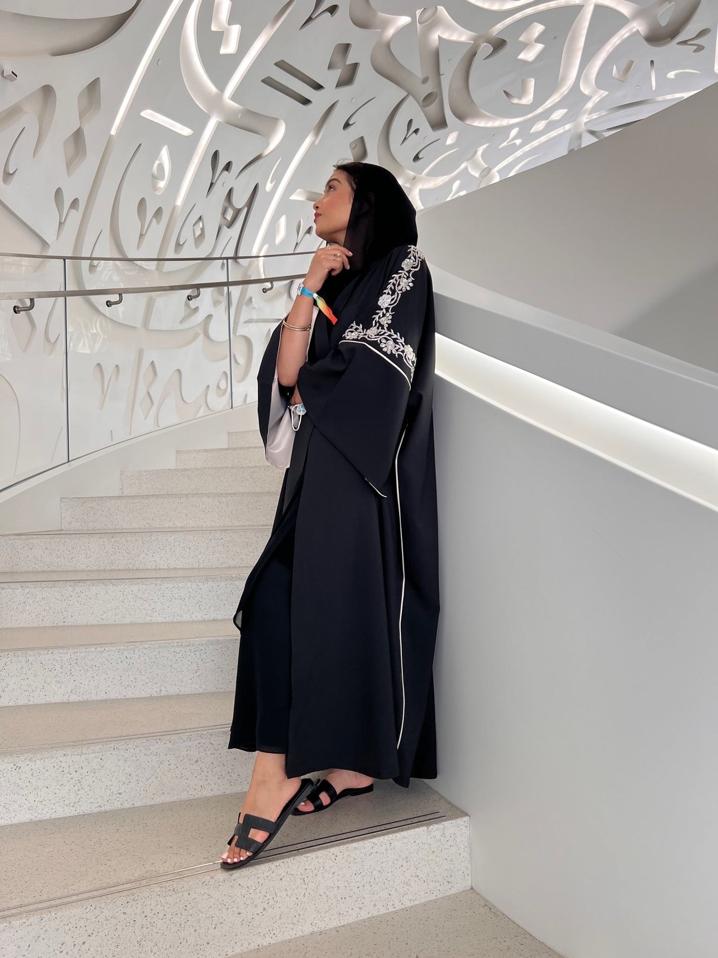 Hajra abaya