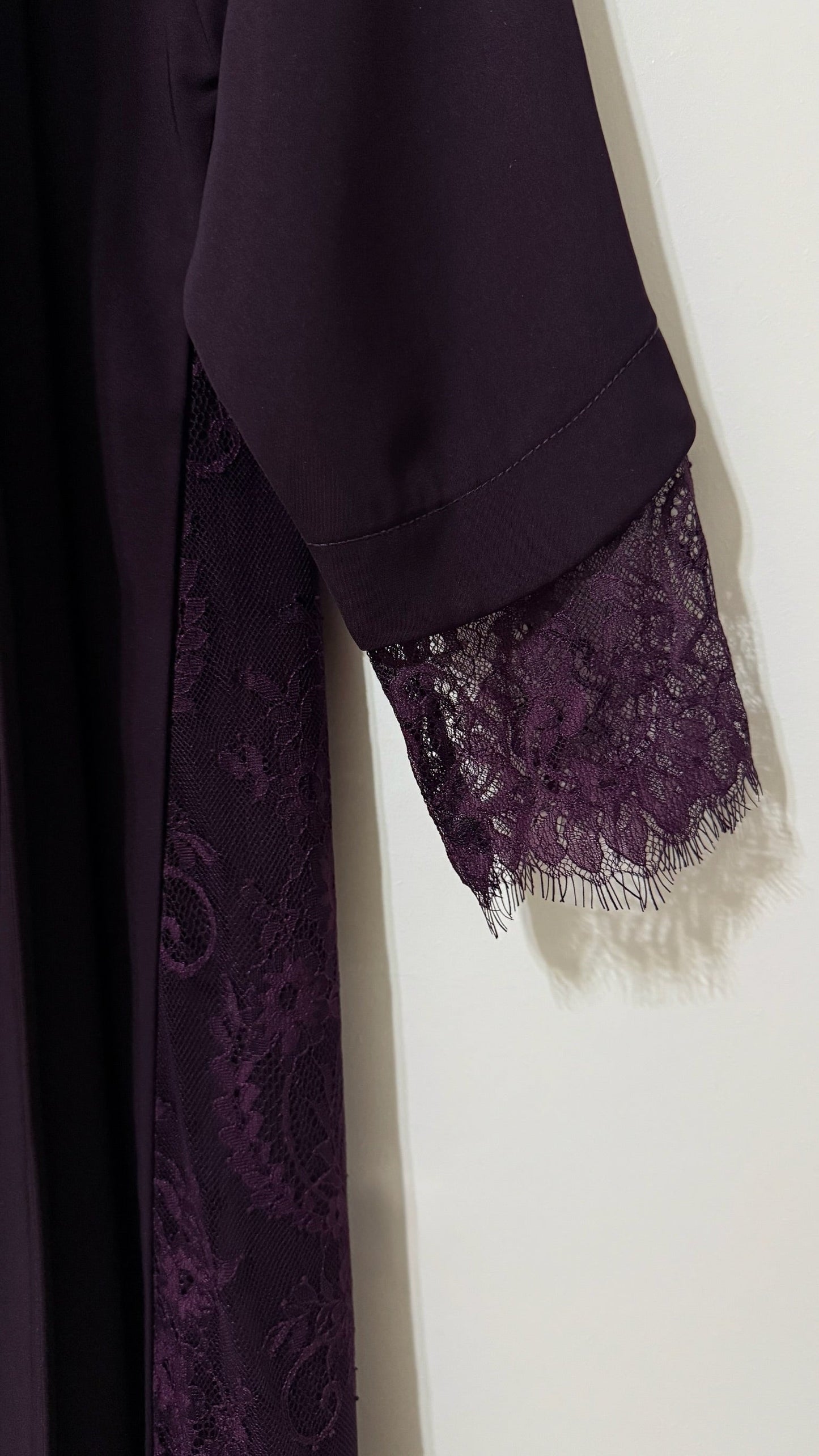 Nessa lace abaya